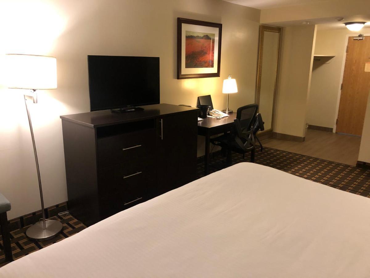 Travelodge By Wyndham Lindsay Buitenkant foto