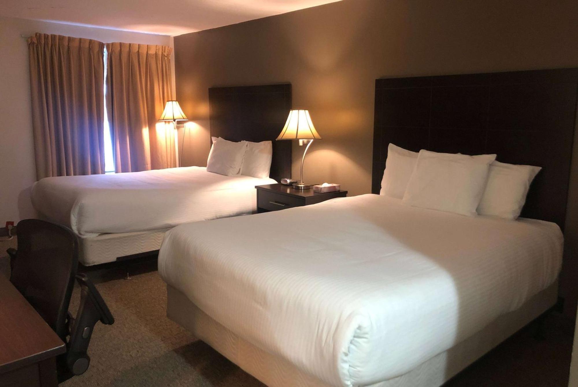 Travelodge By Wyndham Lindsay Buitenkant foto